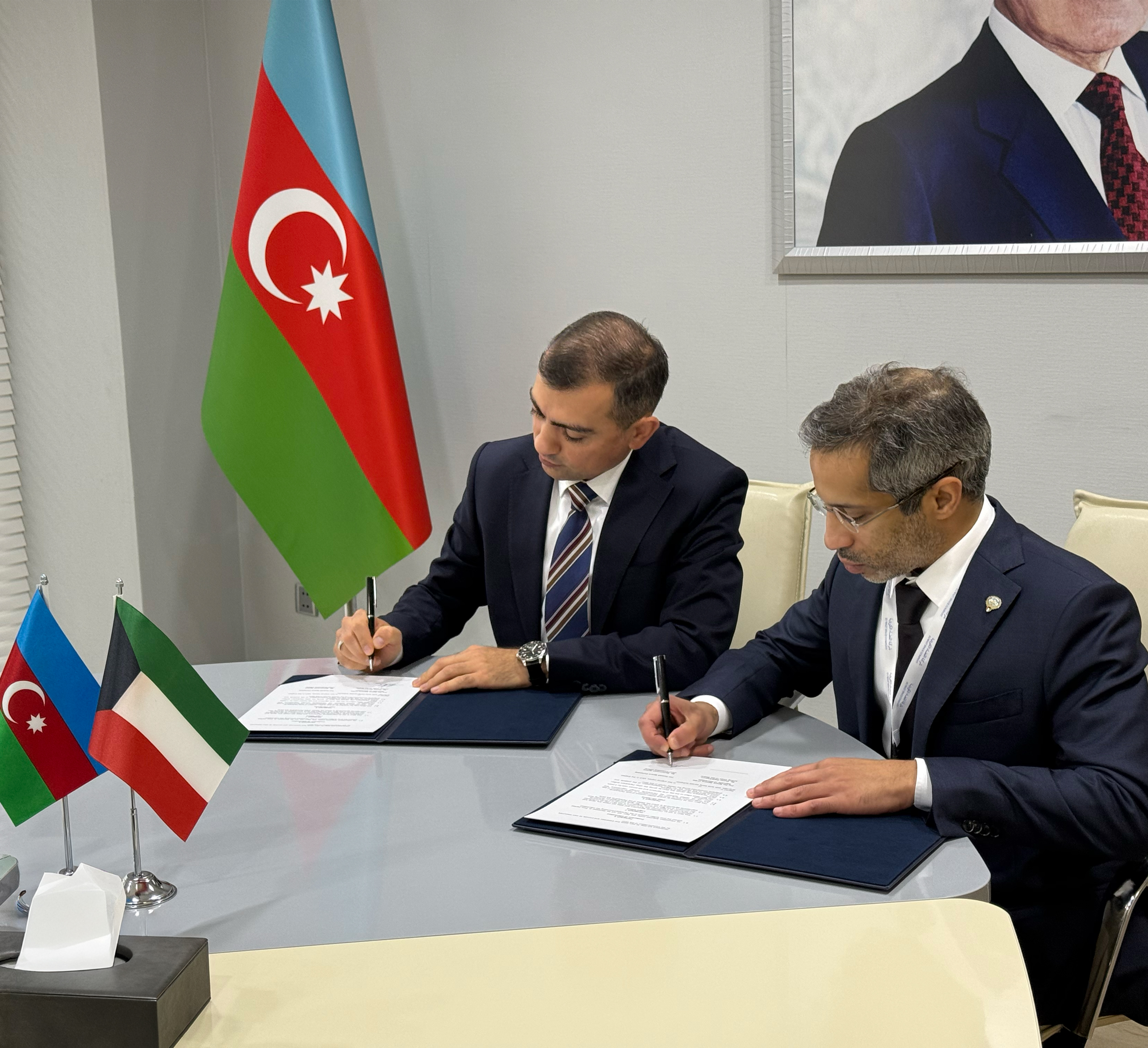 A memorandum of understanding has been signed between Azercosmos and Kuwait Space Company