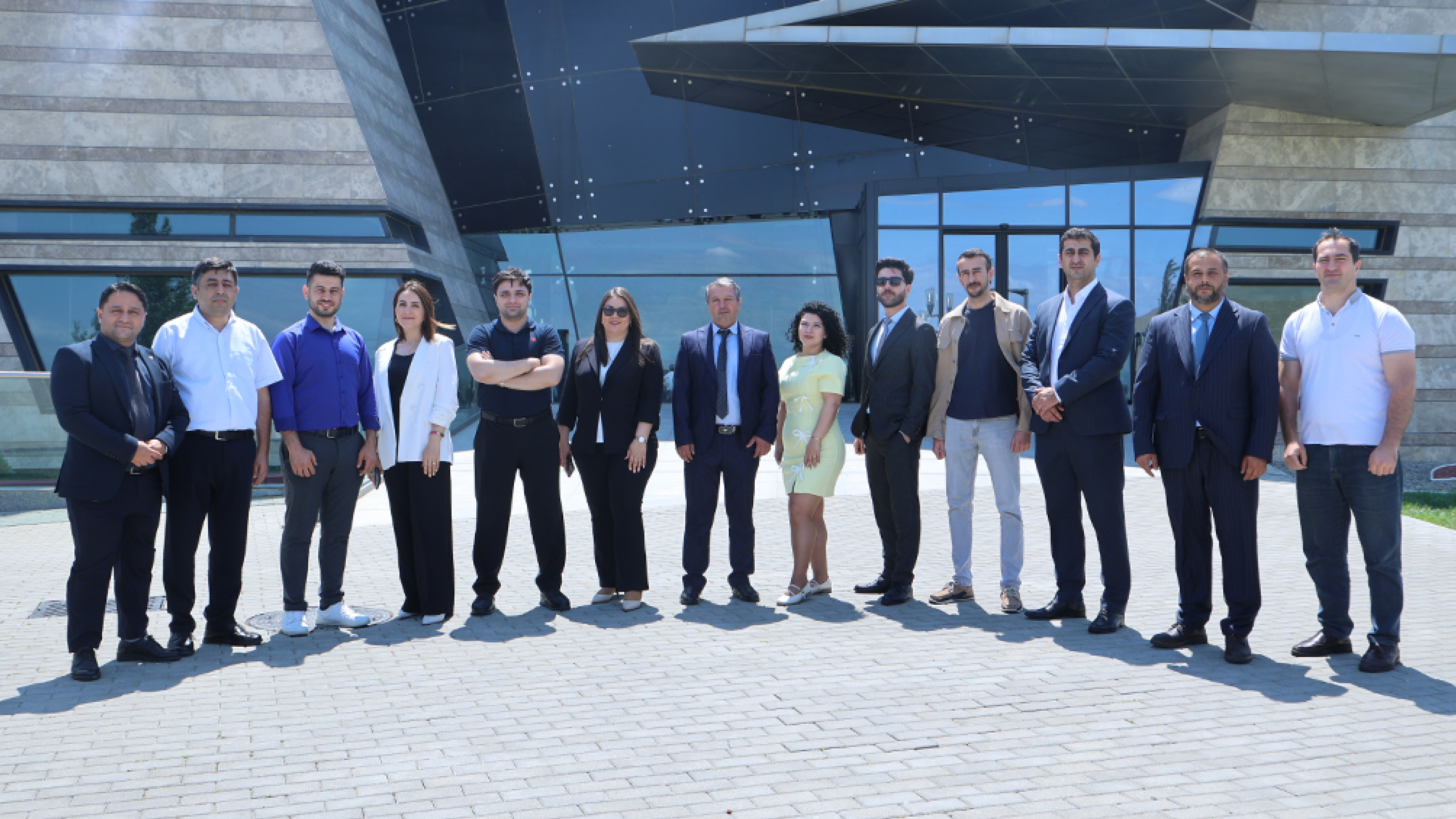 Azercosmos provided training to Hungary’s 4iG Group on satellite technologies